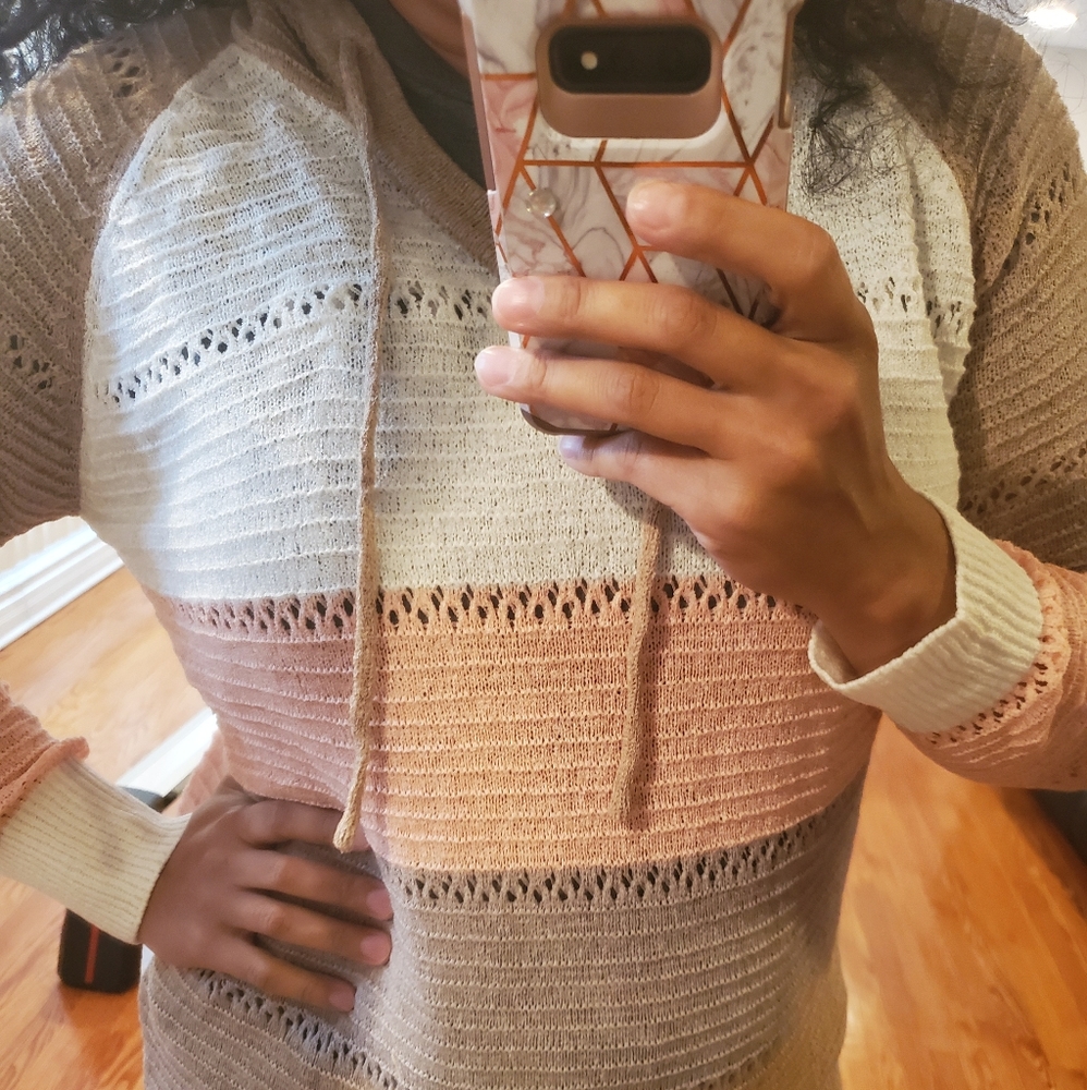 Sweet Embrace Hoodie XL - Picture 3 of 3